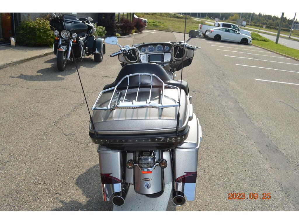 Harley-Davidson FLHTKSE CVO Ultra Limited Screamin Eagle 2015