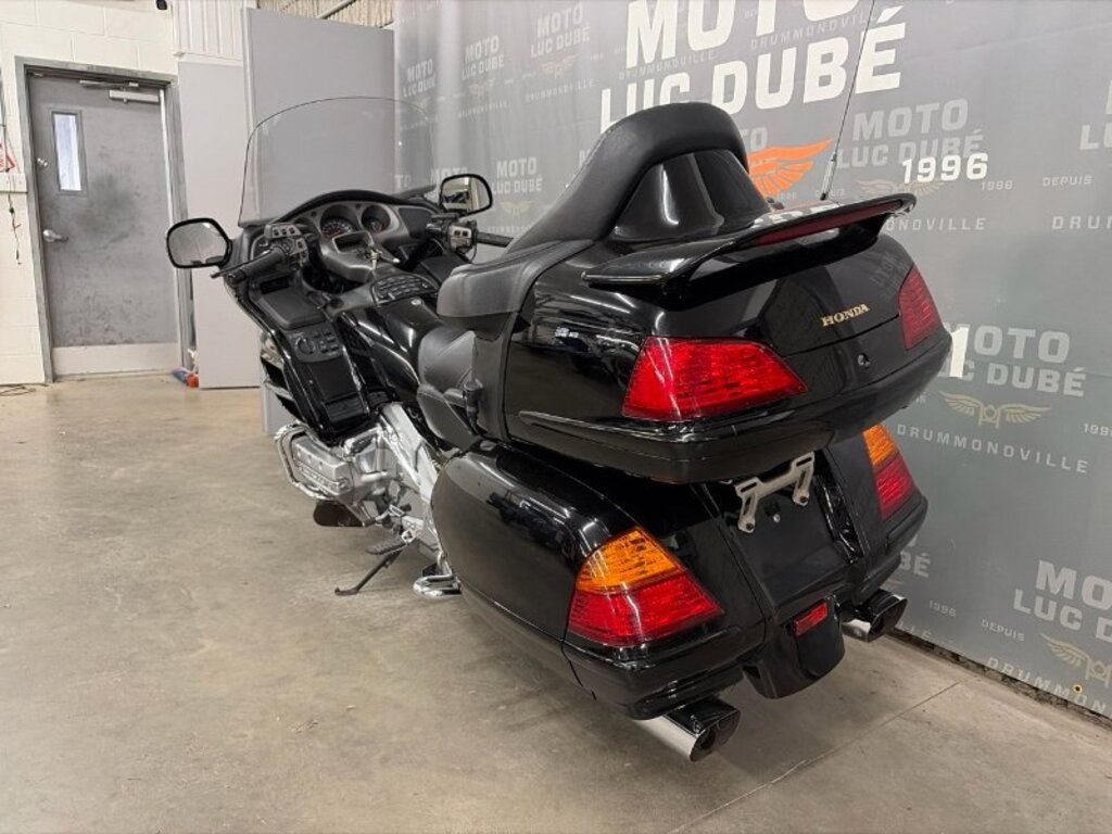 Honda GL1800 Goldwing Touring 2001