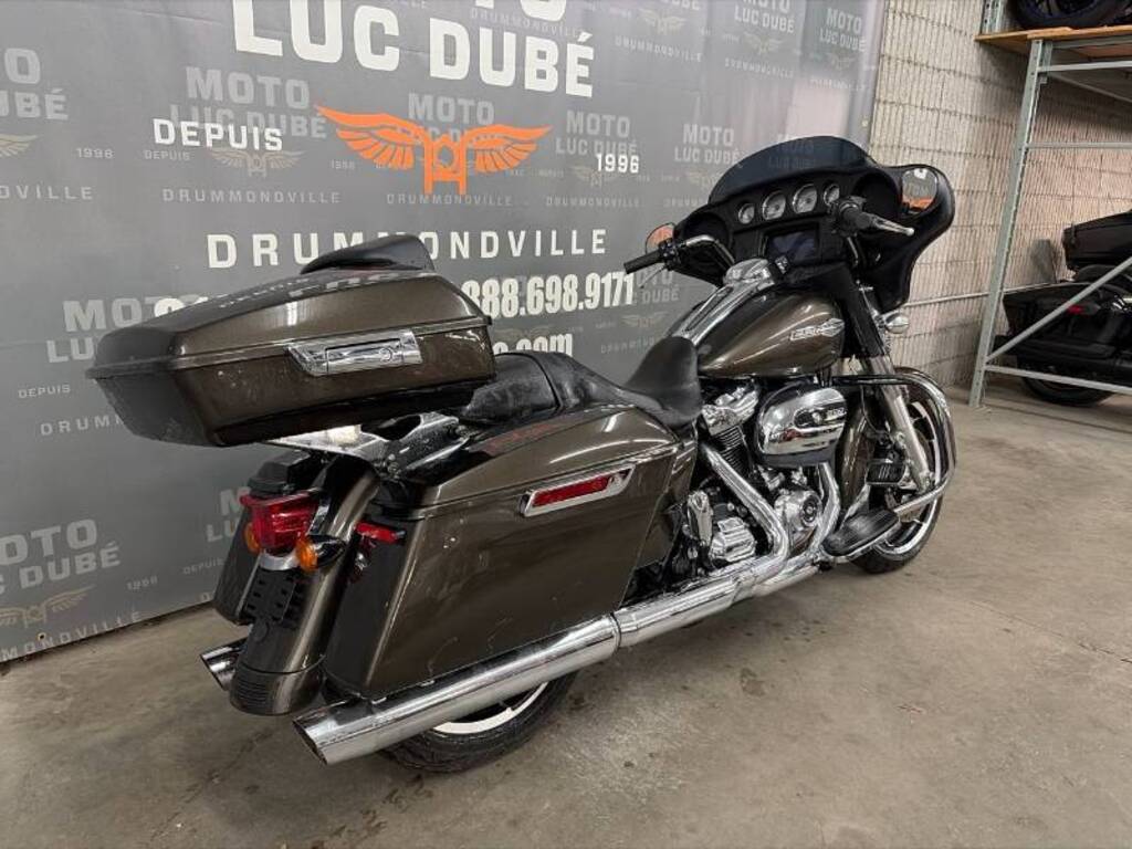 Harley-Davidson FLHX Street Glide 2021
