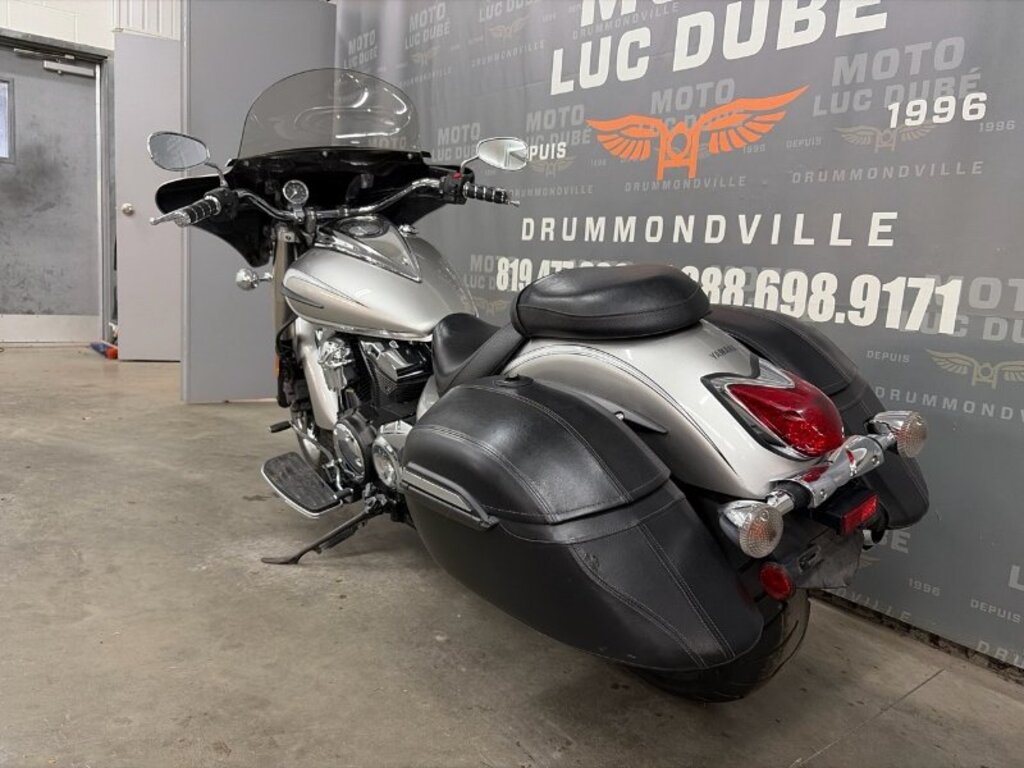 Yamaha V-Star 950 Tourer 2012