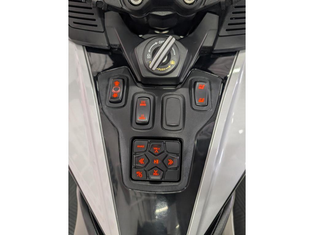 Can-Am Spyder 2022