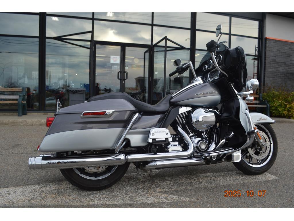Harley-Davidson FLHTK Ultra Limited 2014