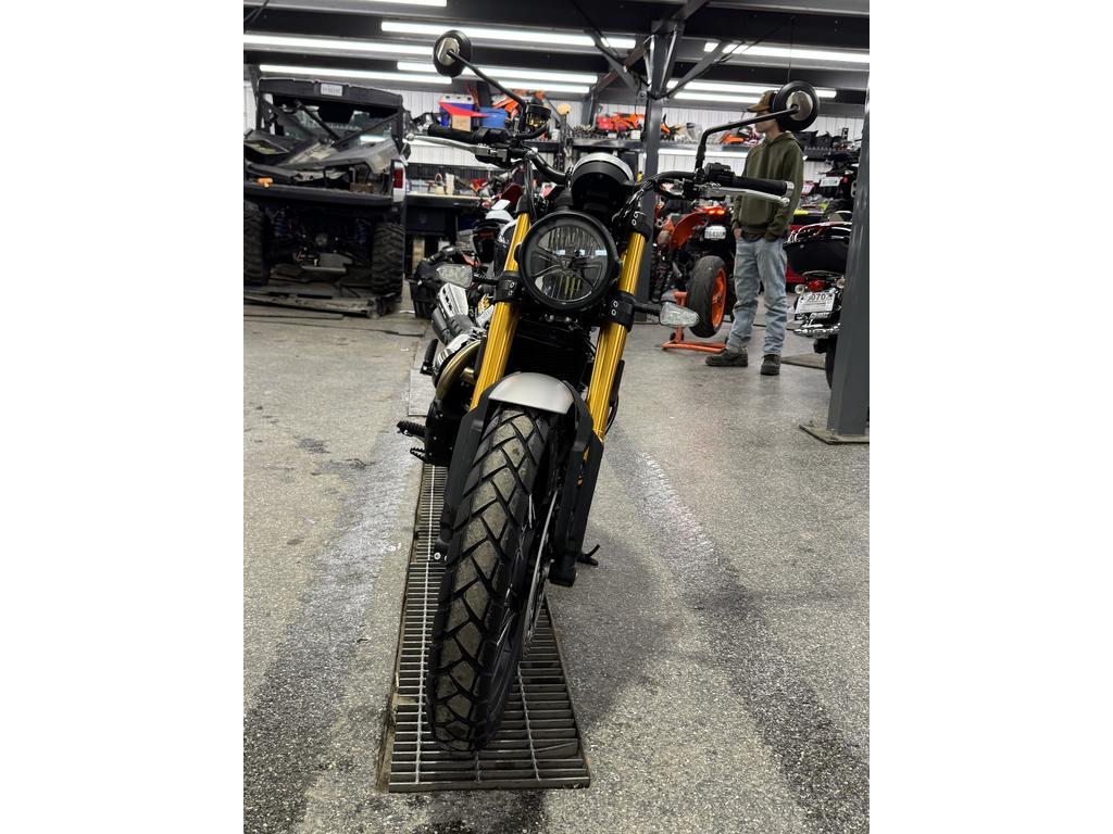 Triumph Scrambler 900 2026