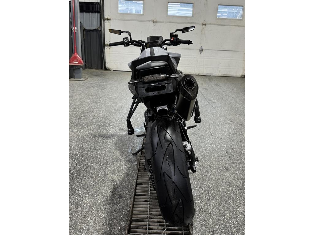 KTM DUKE 790 2024