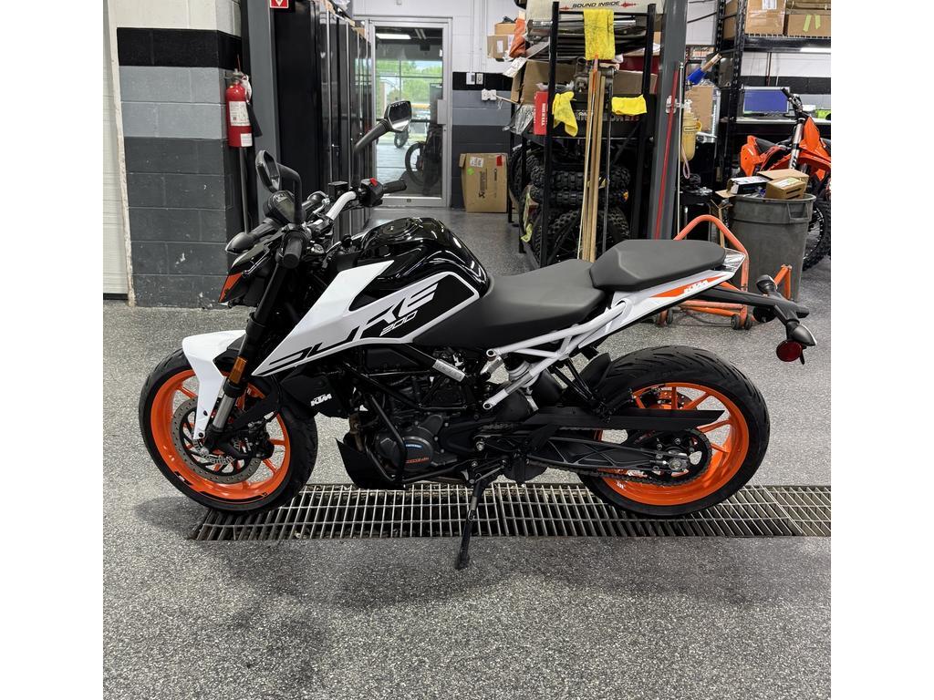 KTM 200 Duke 2020