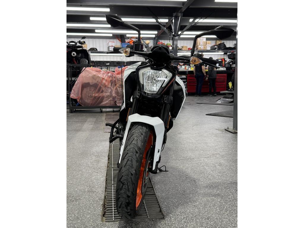 KTM 200 Duke 2020