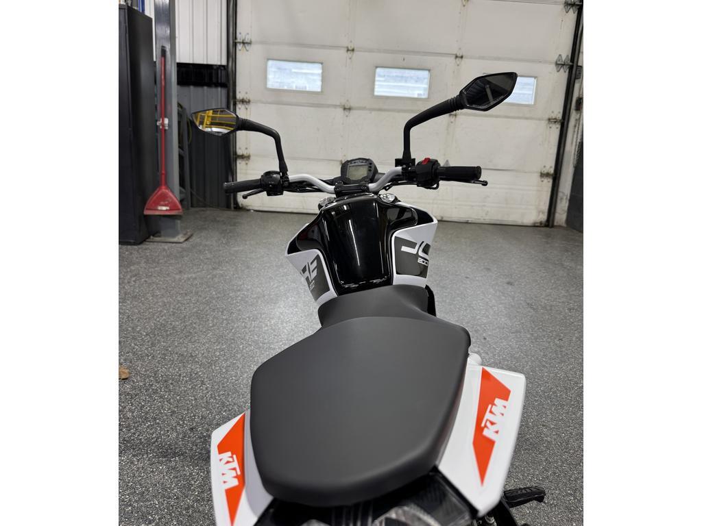 KTM 200 Duke 2020