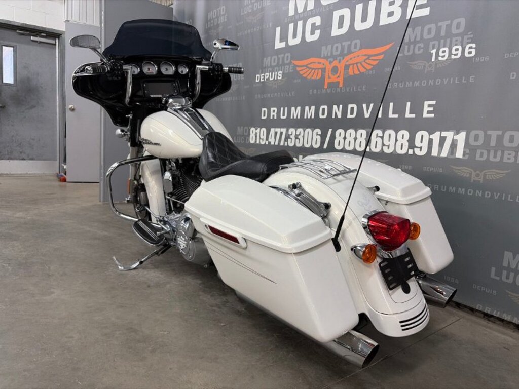 Harley-Davidson FLHXS Street Glide Special 2014