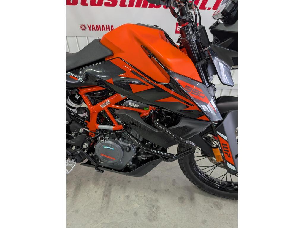 KTM 390 2024