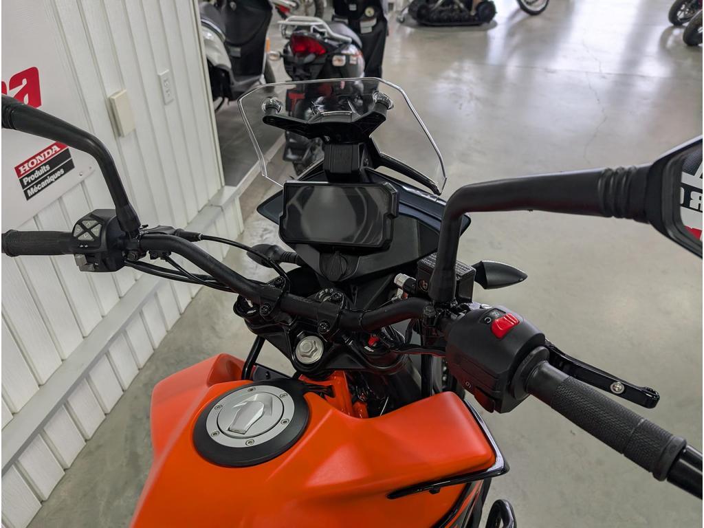 KTM 390 2024