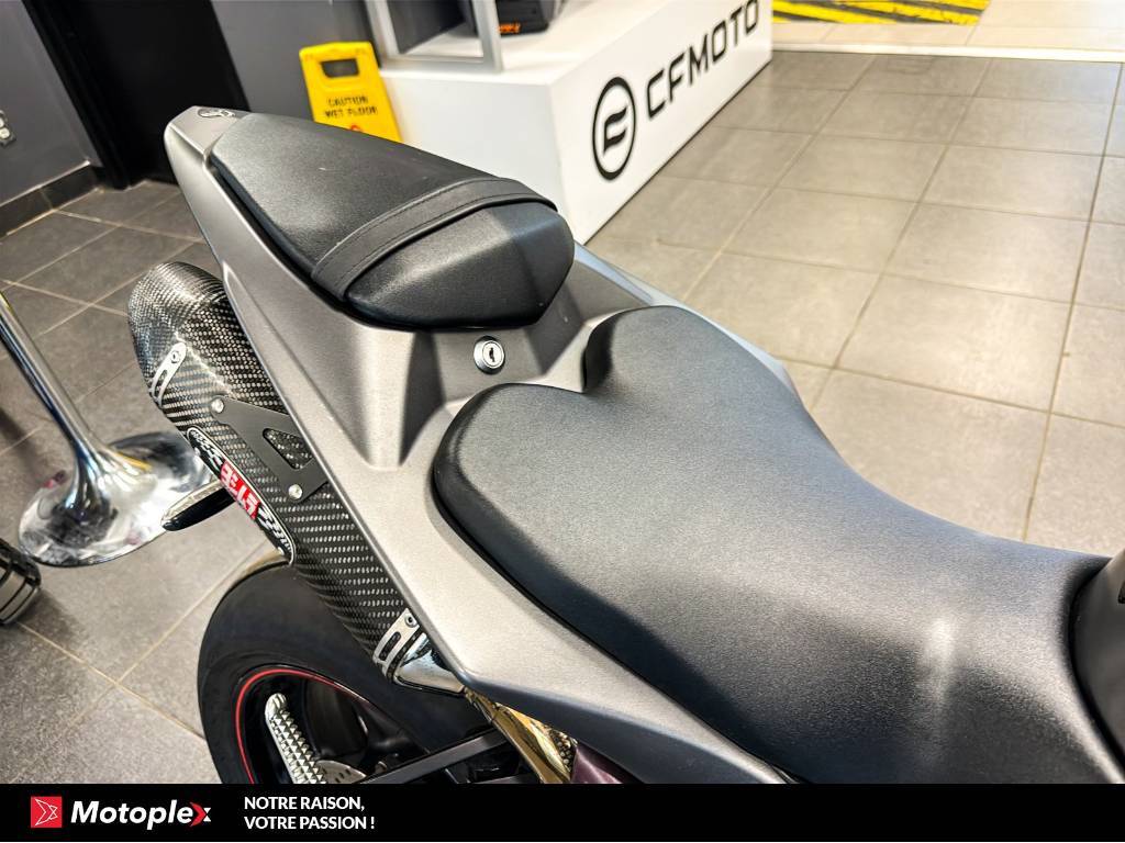 Yamaha R1 *YOSHIMURA* 2013