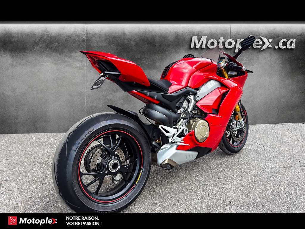 Ducati Panigale V4 S 2019