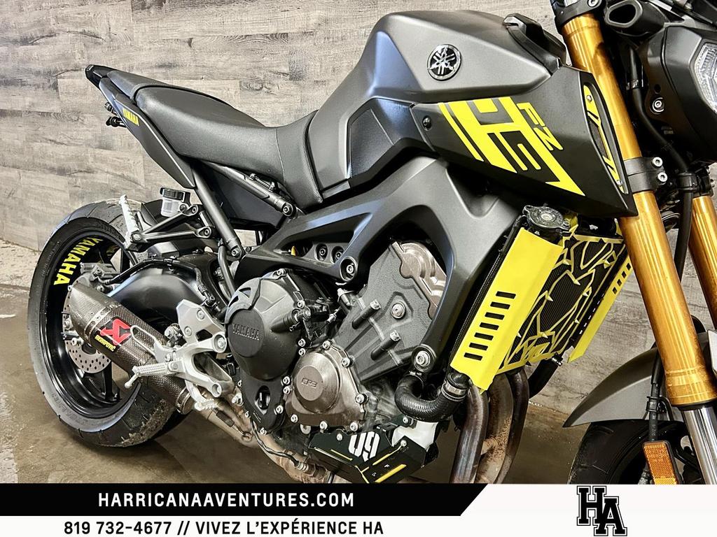 Yamaha FZ-09 2015