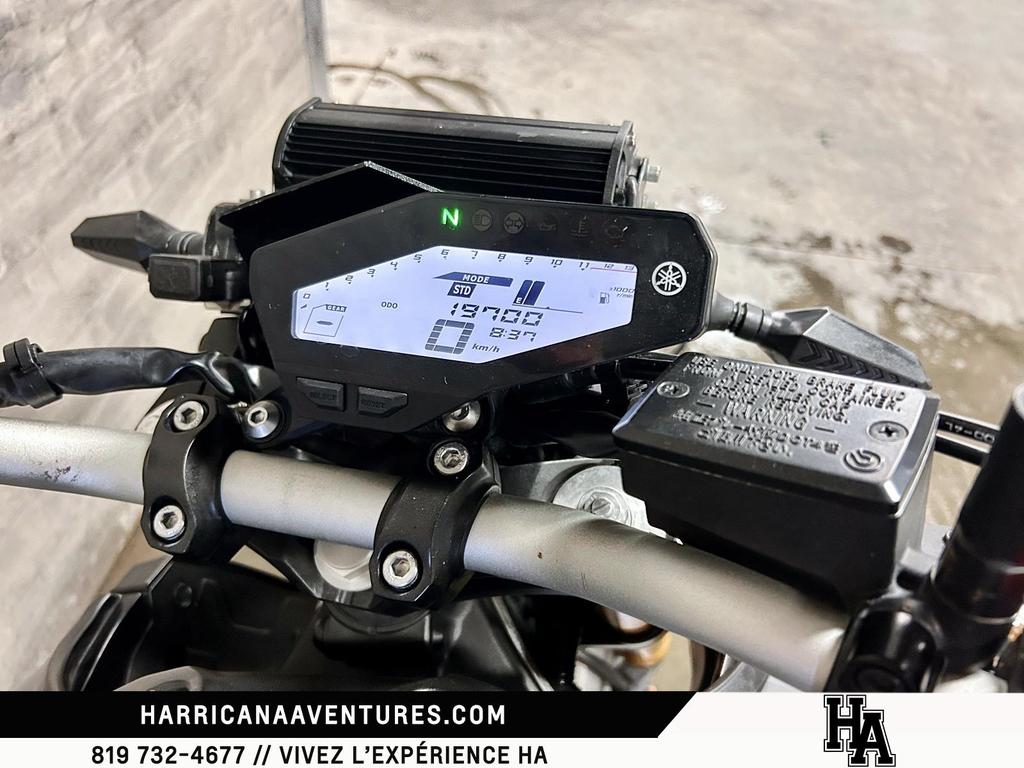 Yamaha FZ-09 2015