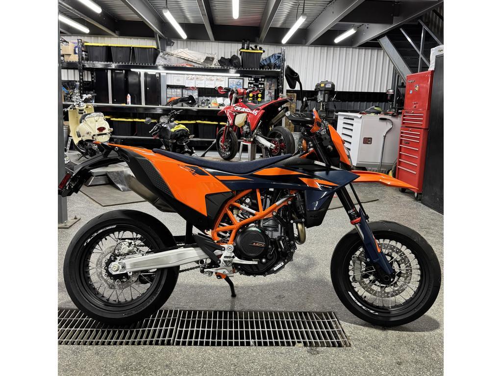 KTM 690 SMC R 2026