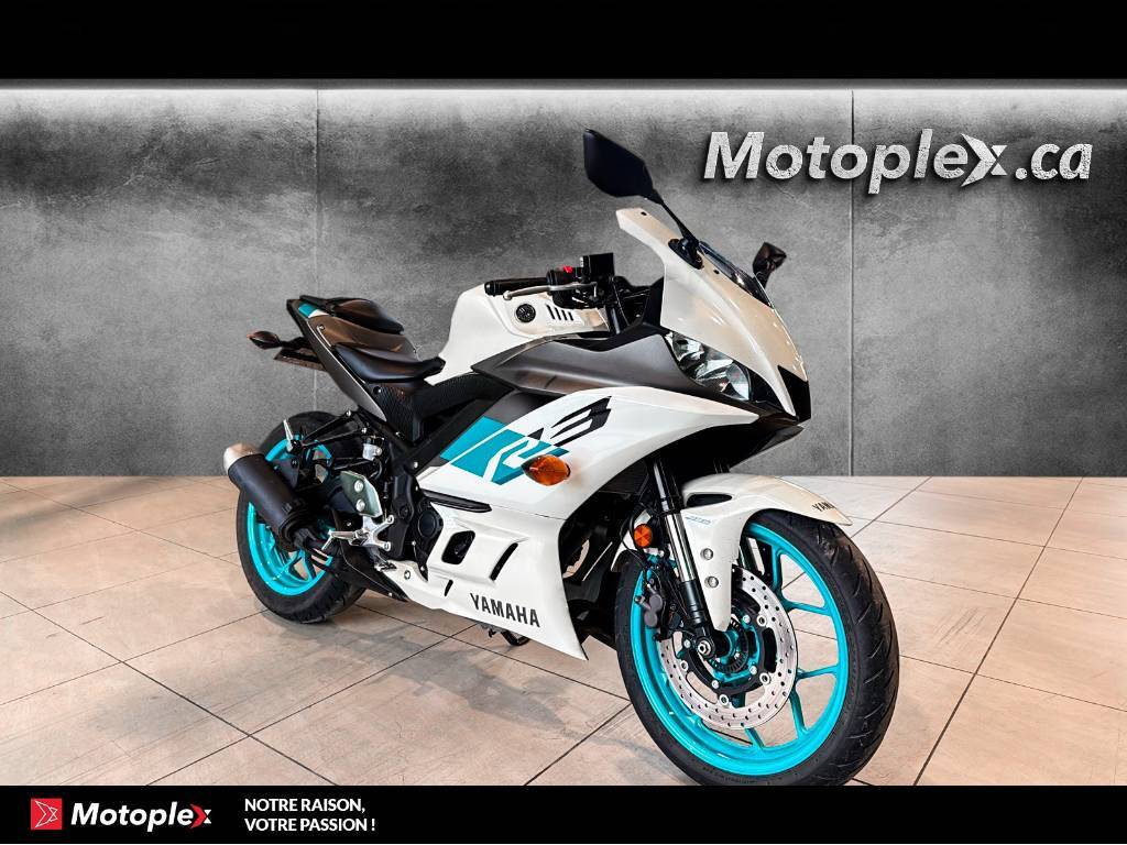 Yamaha YZF R3 *2943 KM* 2024