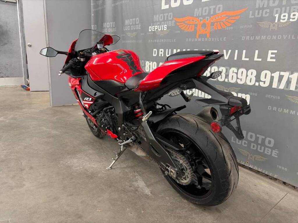 Yamaha YZF-R1 2019