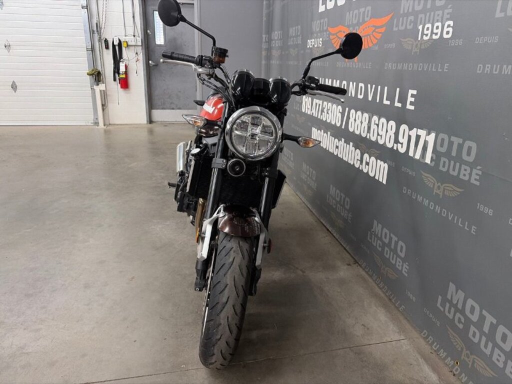Kawasaki Z900RS 2018