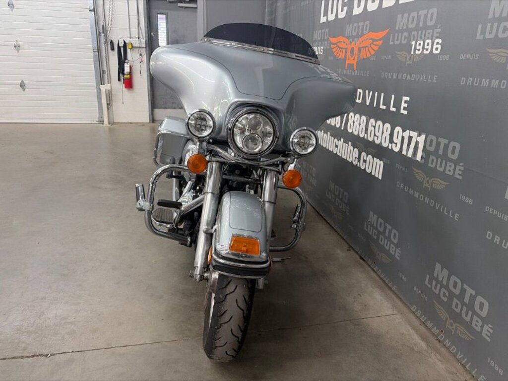 Harley-Davidson FLHTC Electra Glide Classic 2012