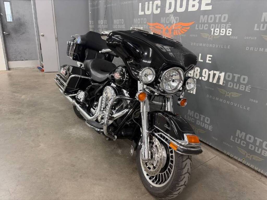 Harley-Davidson FLHTC Electra Glide Classic 2009