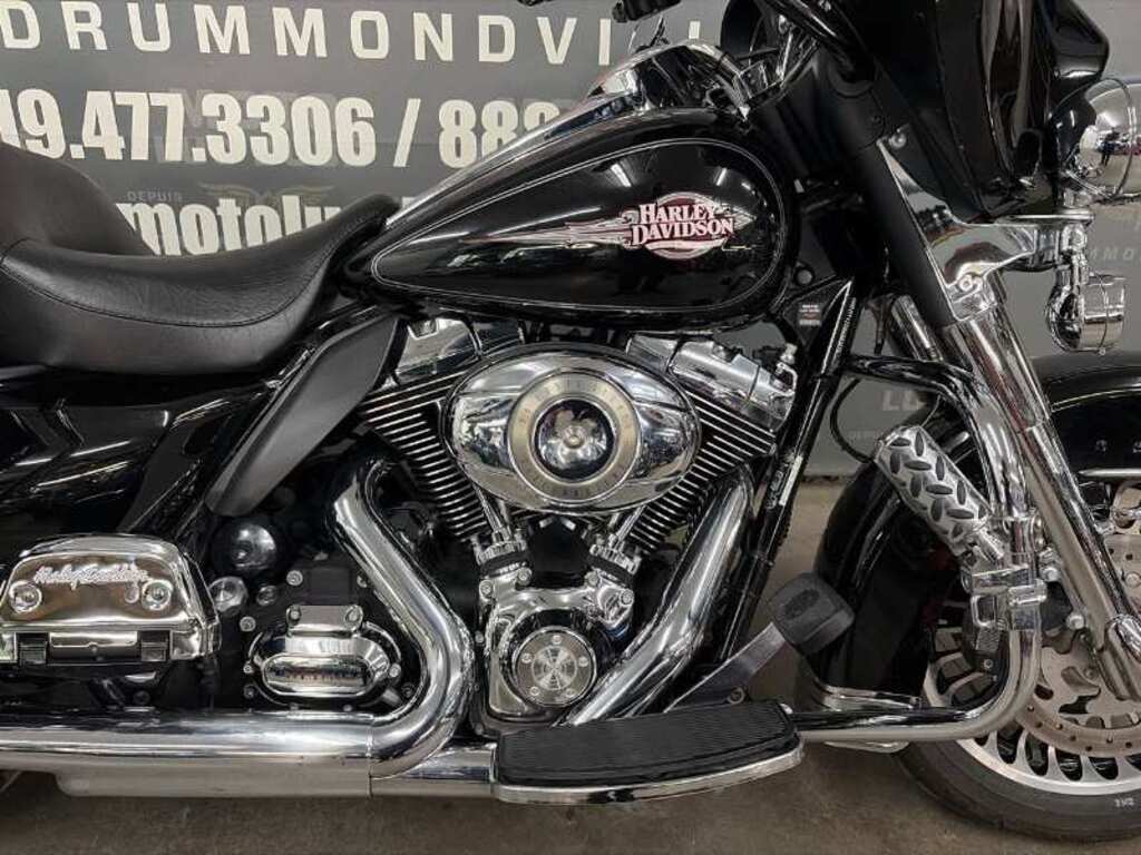 Harley-Davidson FLHTC Electra Glide Classic 2009