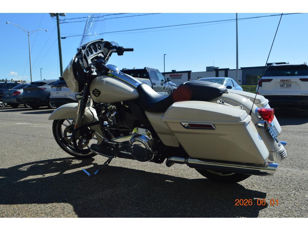 Harley-Davidson FLHX Street Glide 2022
