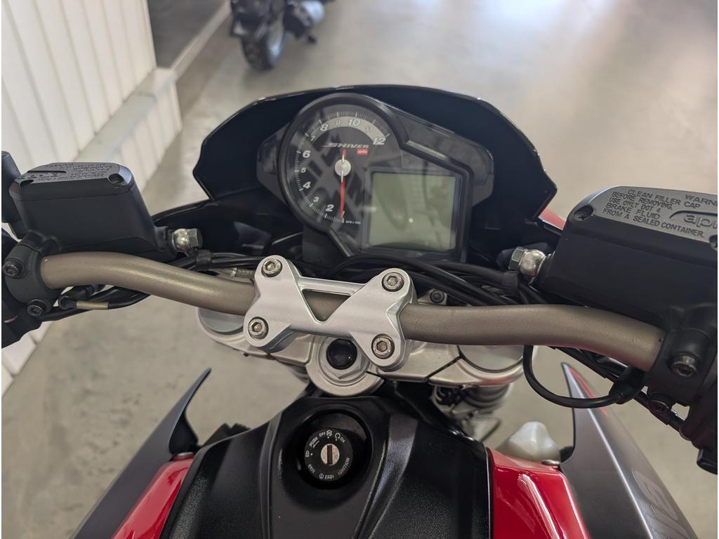 Aprilia Shiver 750 2016