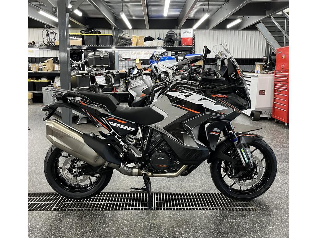 KTM 1290 ADVENTURE S 2024