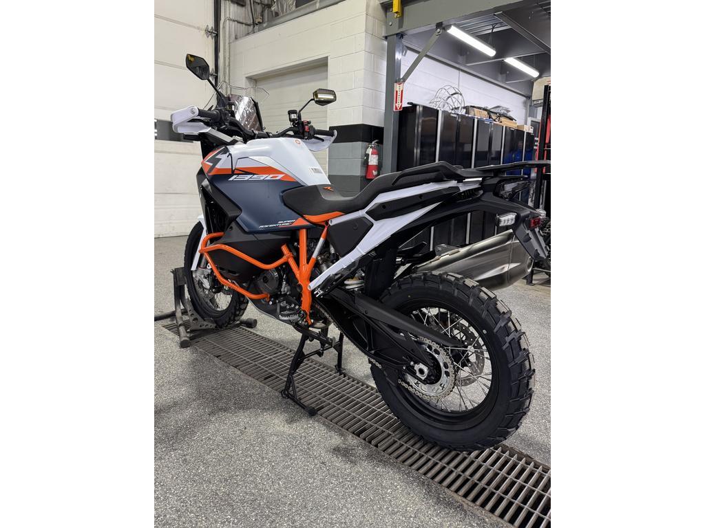 KTM 1390 SUPER ADV R 2026