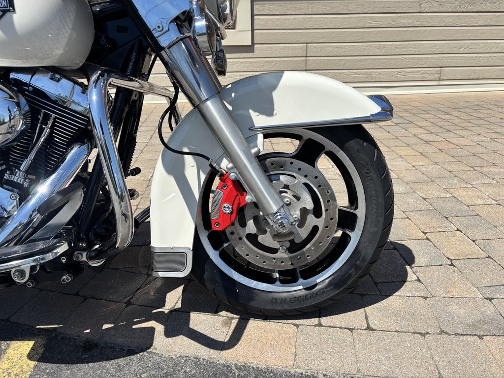 Harley-Davidson FLHTP Electra Glide Police 2010