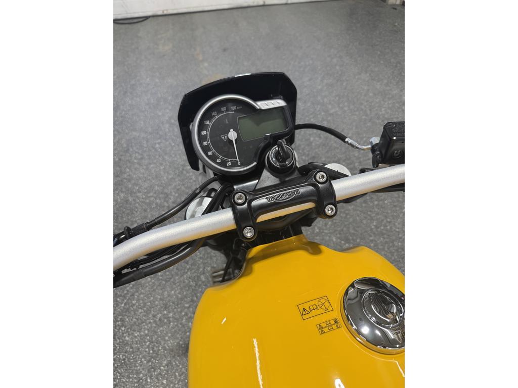 Triumph TRACKER 400 JAUNE 2027