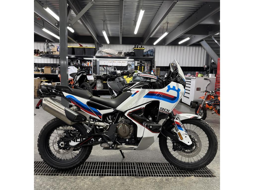 Husqvarna Norden 901 2025
