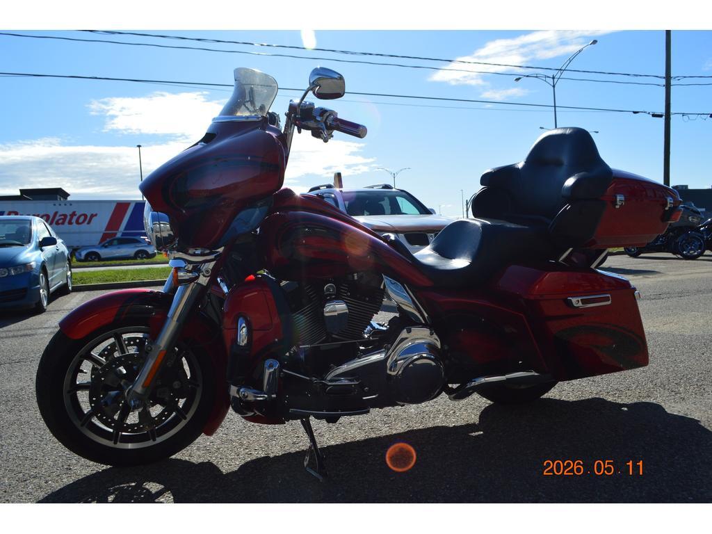 Harley-Davidson FLHTCUL 2015