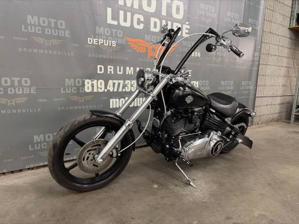 Harley-Davidson FXCWC Rocker C Softail 2010