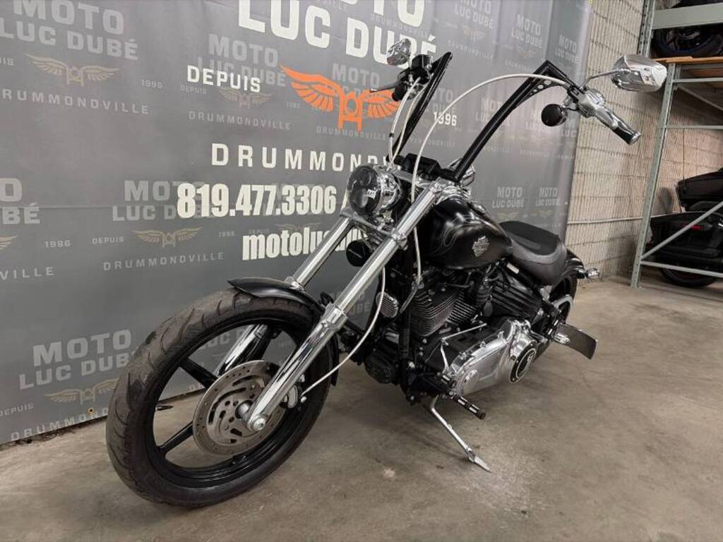 Harley-Davidson FXCWC Rocker C Softail 2010