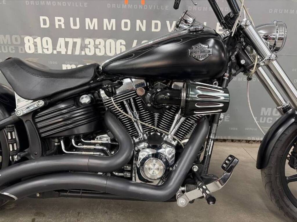 Harley-Davidson FXCWC Rocker C Softail 2010