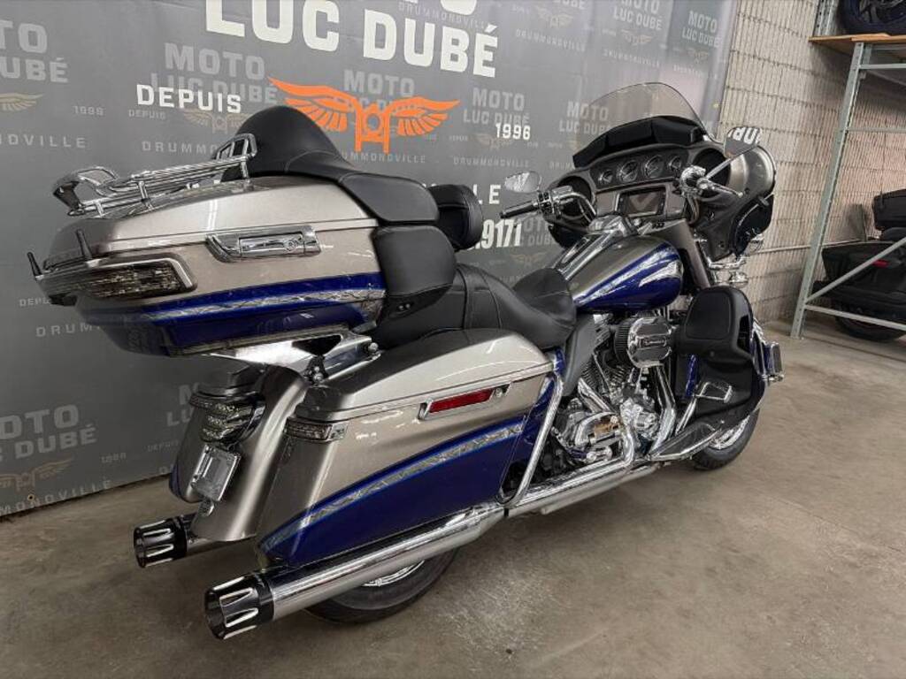 Harley-Davidson FLHTKSE CVO Ultra Limited 2016