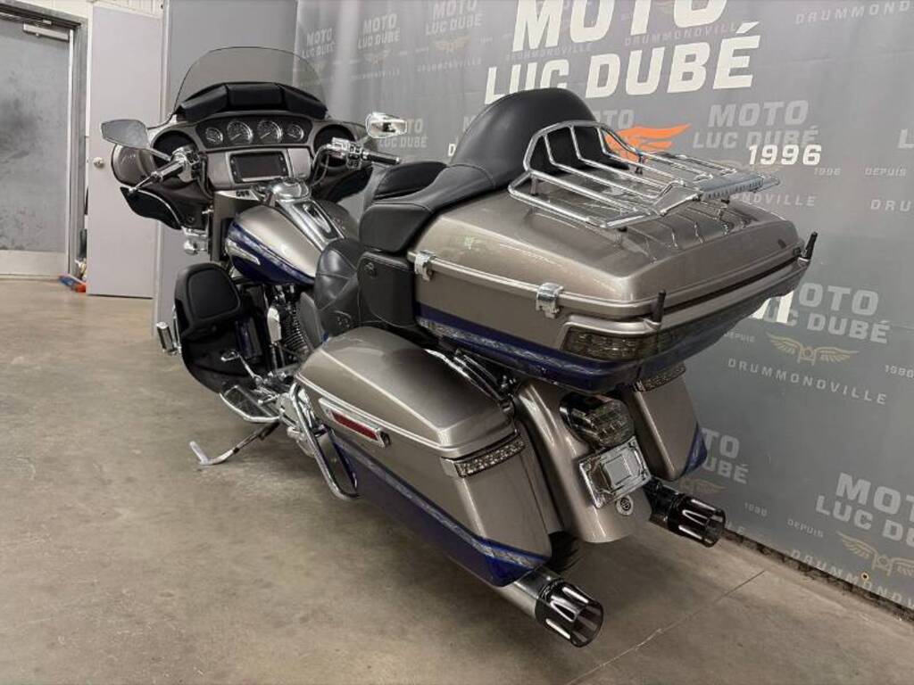 Harley-Davidson FLHTKSE CVO Ultra Limited 2016