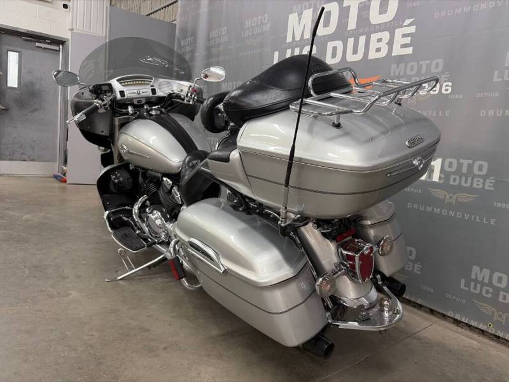 Yamaha XVZ1300 Royal Star Venture 2005