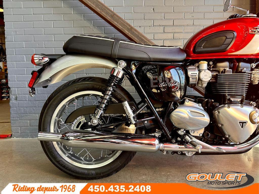 Triumph BONNEVILLE T120 ELVIS PRESLEY 2025