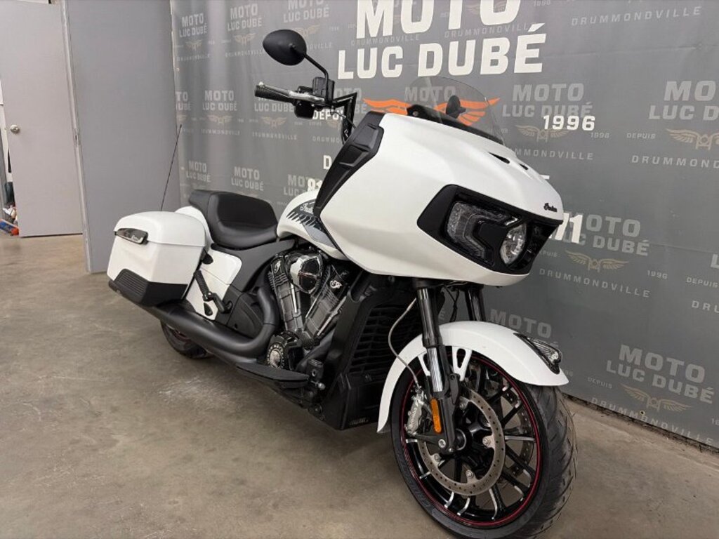Indian Motorcycles Challenger Dark Horse 2020