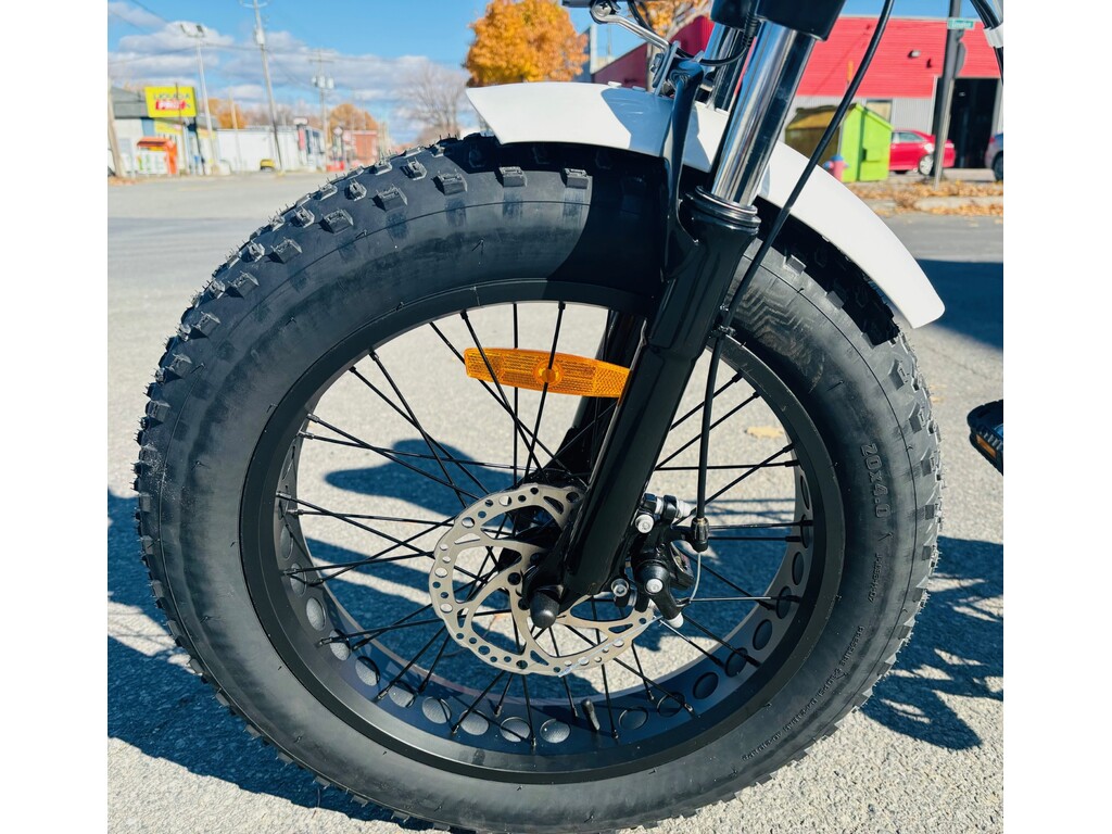 Daymak MAX S 2024