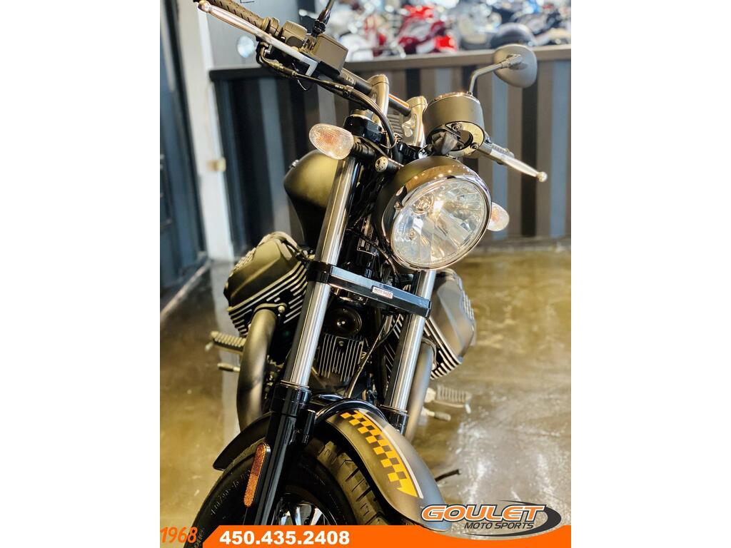 Moto Guzzi V9 Bobber 2017