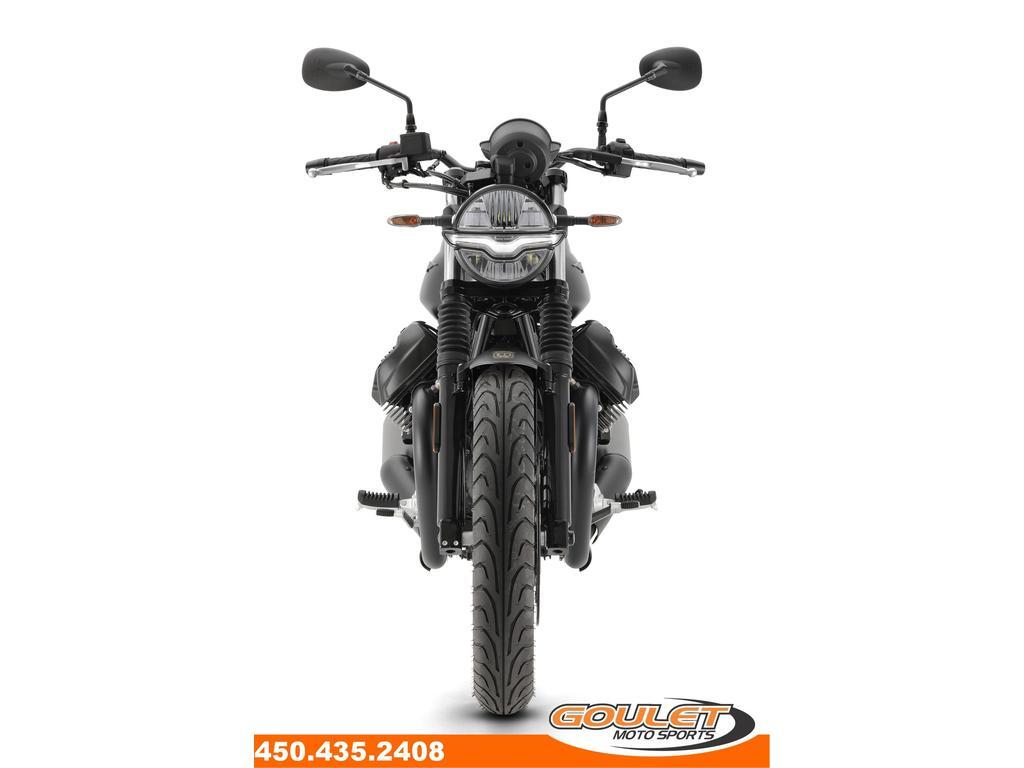 Moto Guzzi V7 Stone 2023