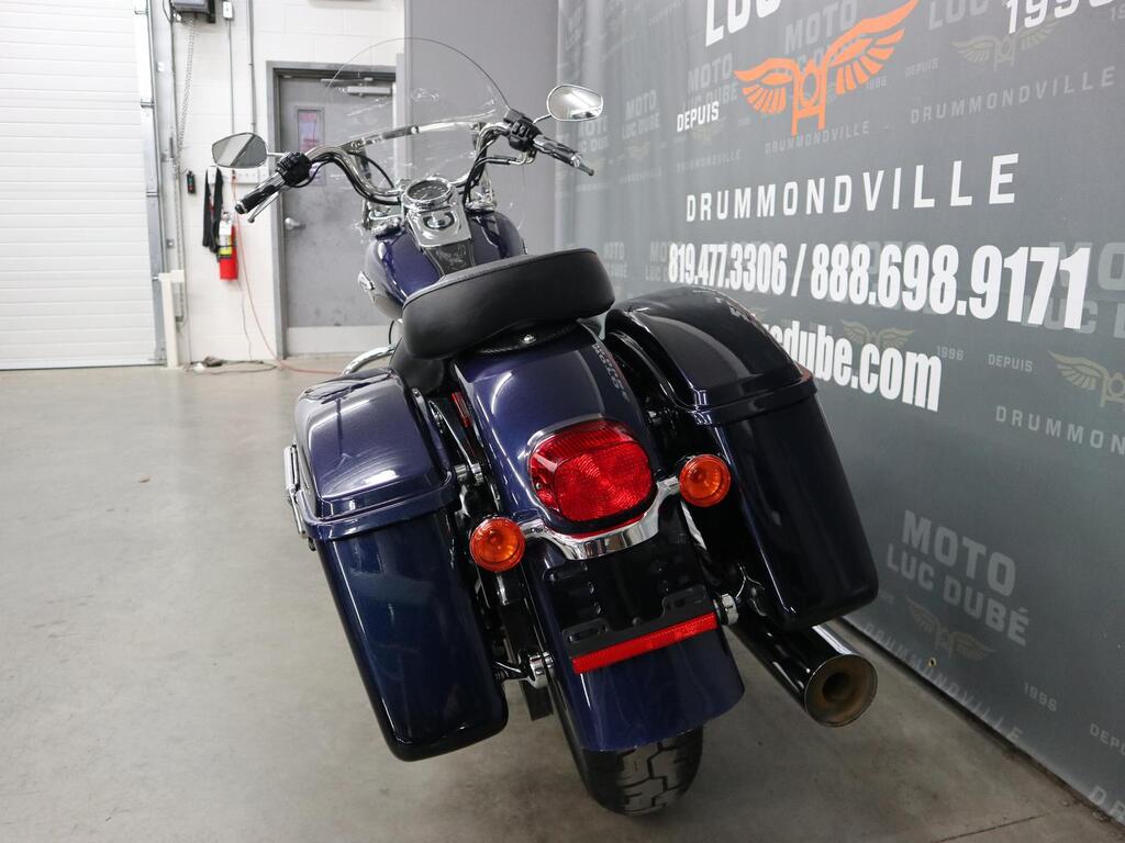 Harley-Davidson FLD Dyna Switchback 2013