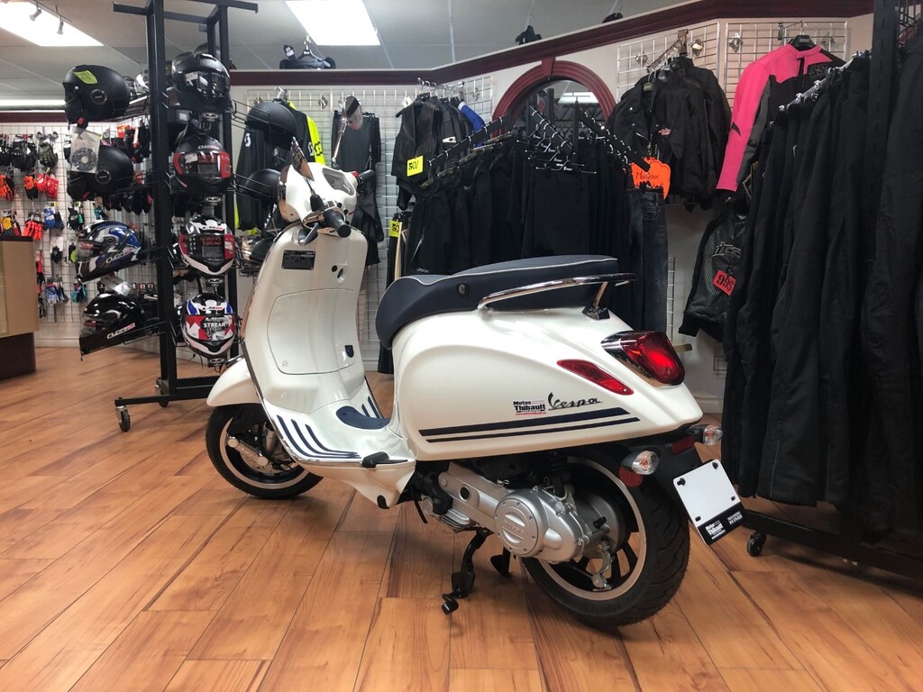 Vespa PRIMAVERA 50 TOURING 2021