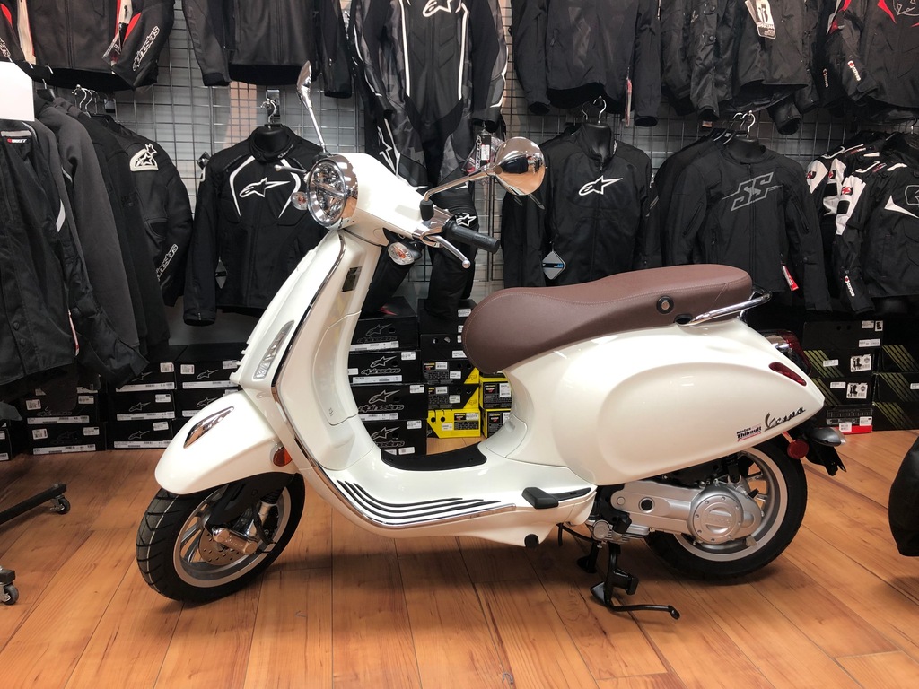 Vespa Primavera 50 2021