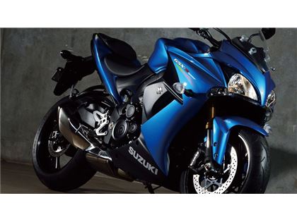 Suzuki GSX-S1000F 2016