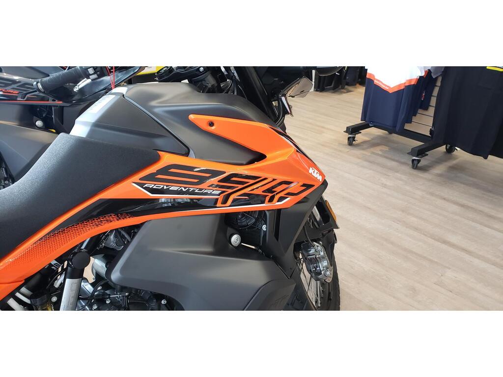 KTM ADVENTURE 890 2021