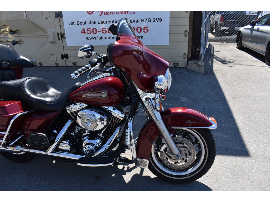 Harley-Davidson FLHTC Electra Glide Classic 2006